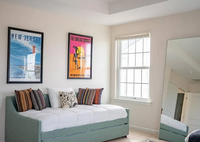 New Luxury Quiet Island Atlantic City Getaway